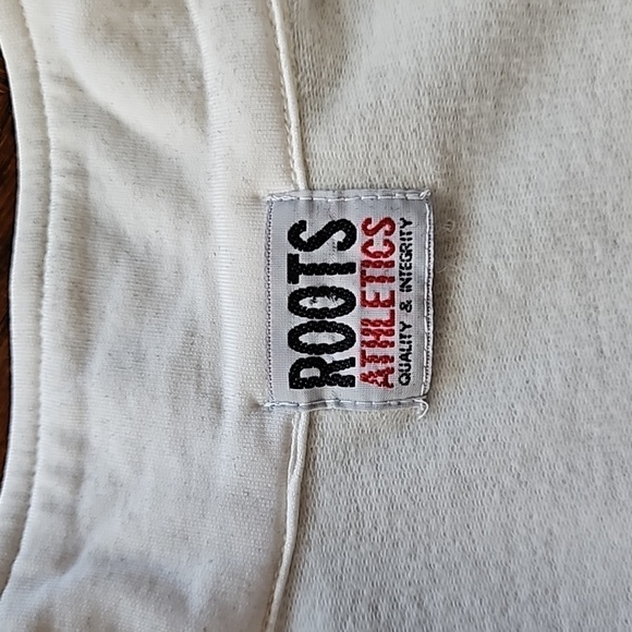 Roots Athletics Sleeveless Vest w/ Two-Way Zip, Est. Large - Picture 8 of 15